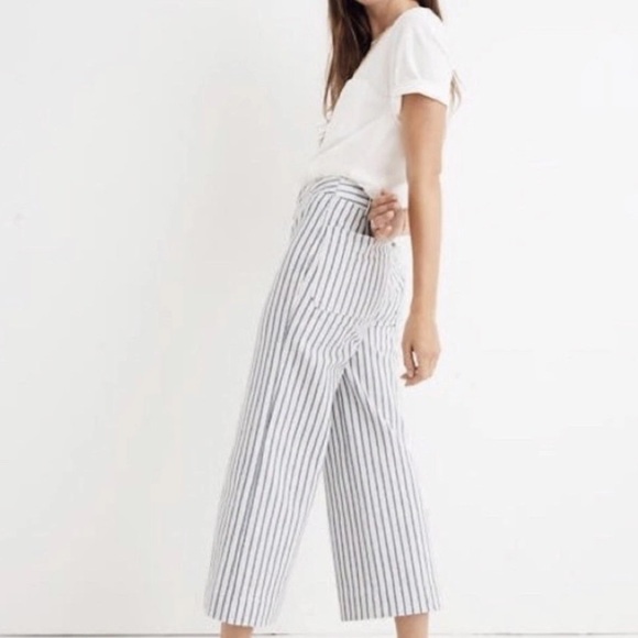 Madewell Emmett Wide-Leg Crop Pants in Stripe Button-Front Edition Moe Stripe 27 - Picture 10 of 16